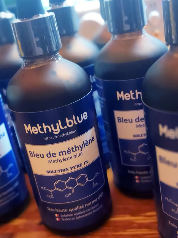 Methylene blue 1% solution bottles by Methyl.blue