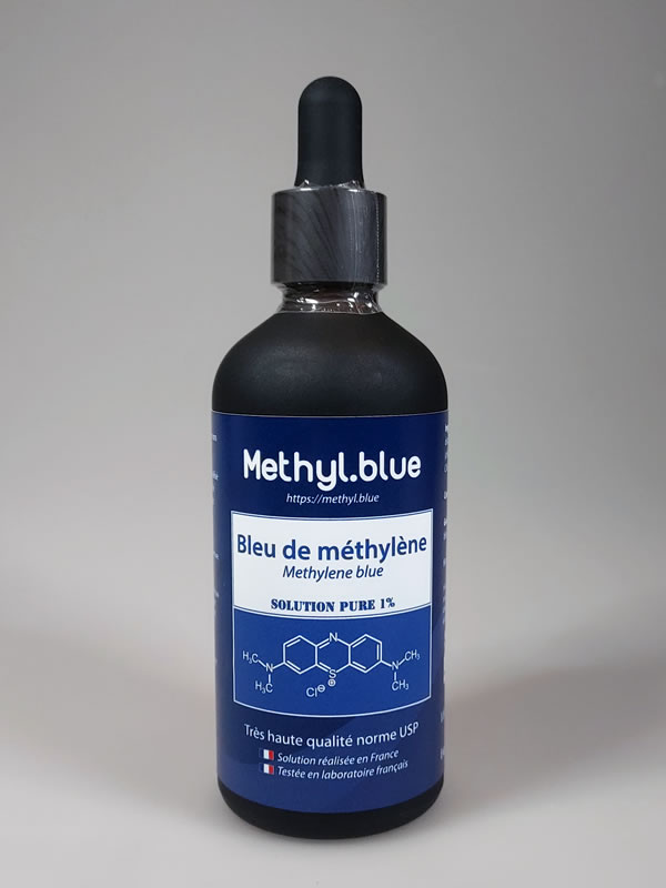 Methylene blue 100ml bottle with label